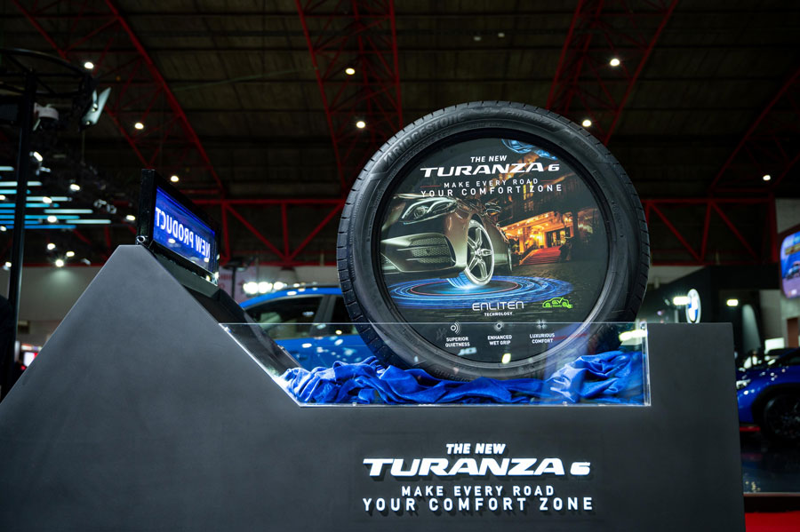 Bridgestone Turanza 6 ENLITEN saat ditampilkan pada ajang IIMS 2025