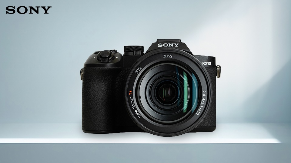 Sony RX10 V Meluncur